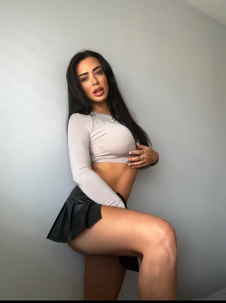 MILF Rudy0 Female,Bisexual,English,F cup,46-50kg