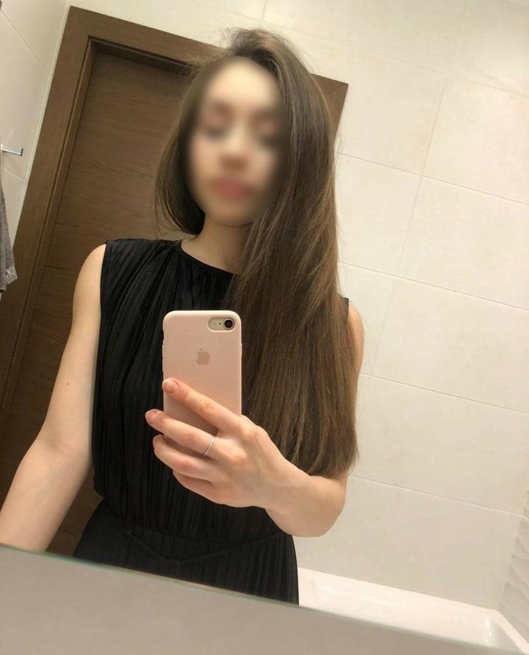 Rita01 Female,5'3 or under(160cm),Bisexual,English,Grey
