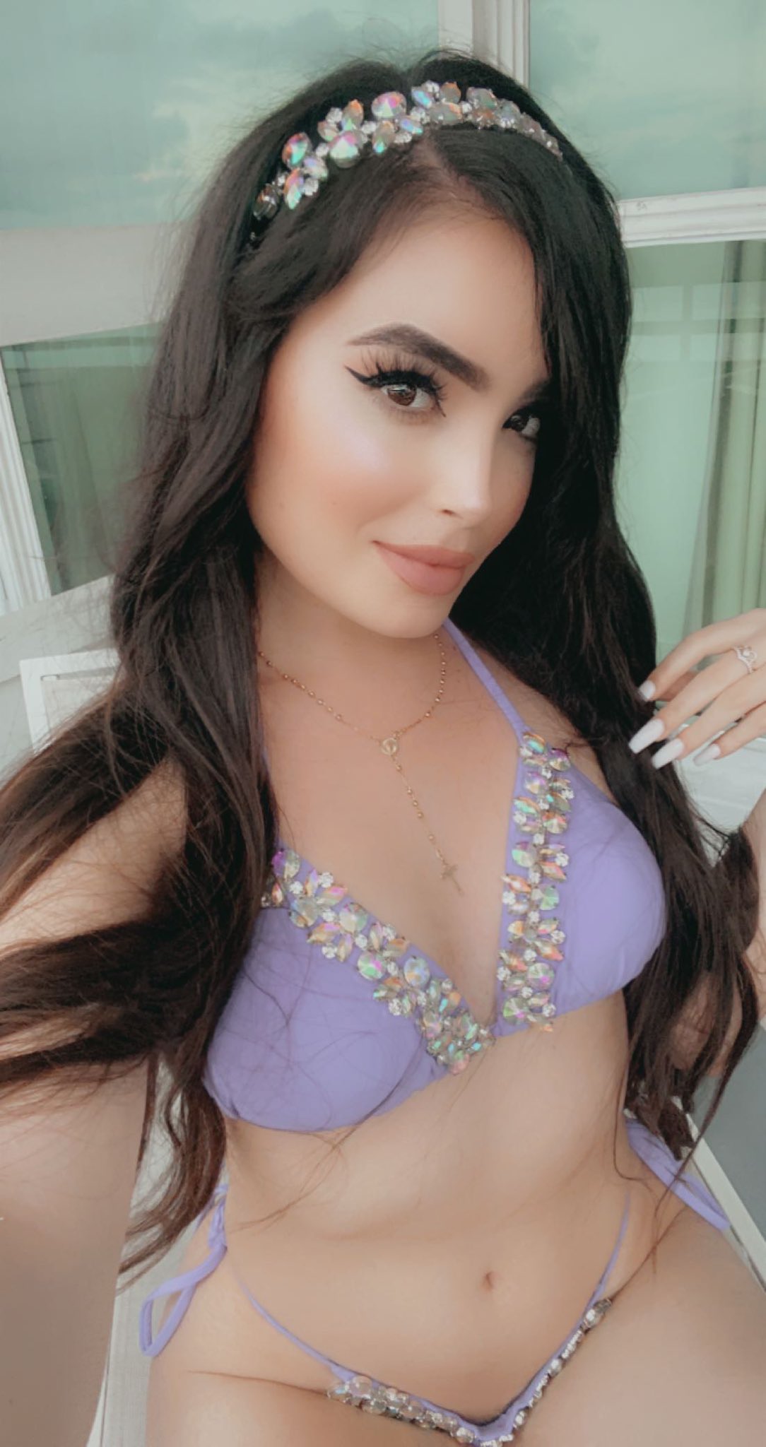 Babe Lily26 5'3 or under(160cm),Tall,H cup,Indian,Groups/Paties