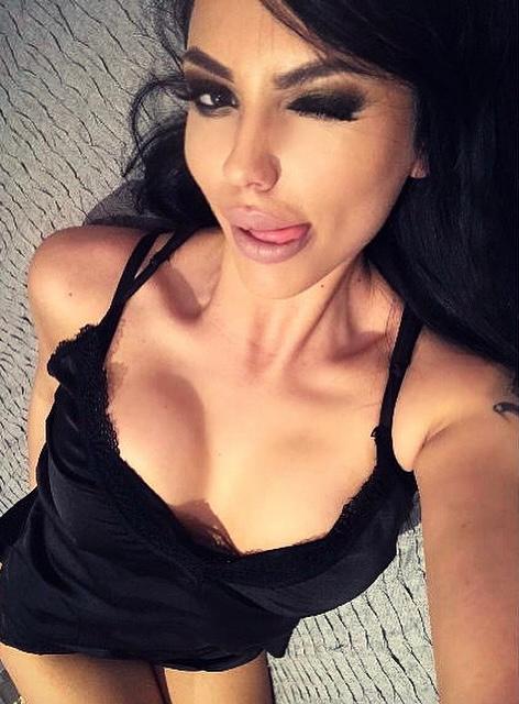 Slila 22 5'3 or under(160cm),Bisexual,Blonde,Red,Ladies