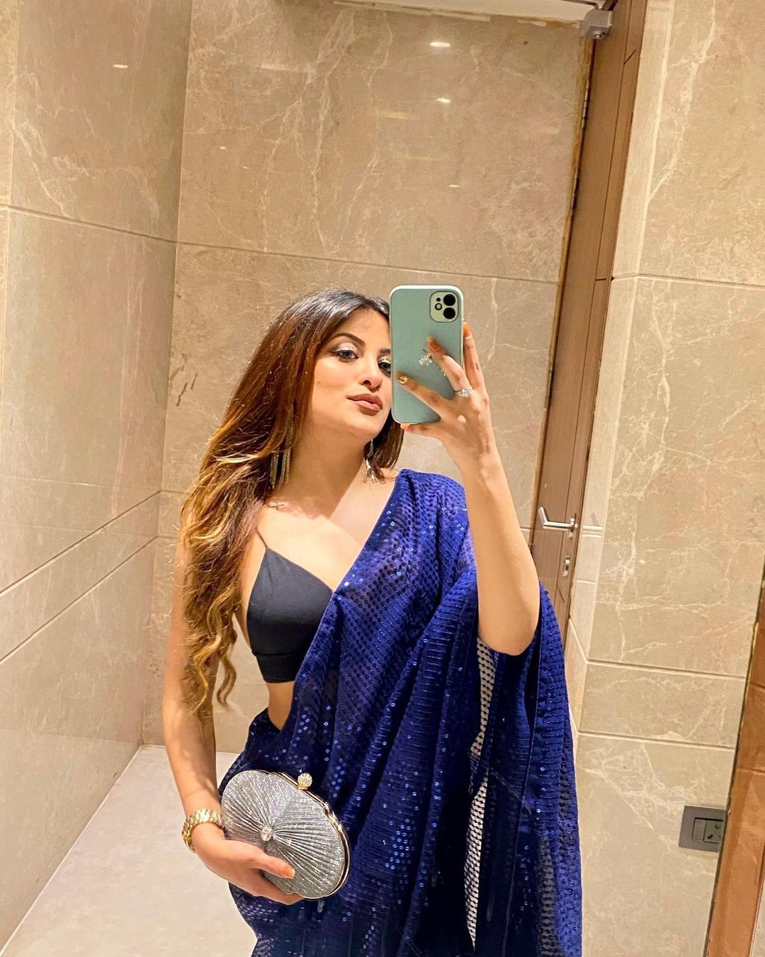 Dany 21 Bisexual,Blonde,HH cup,41-45kg,Disabled