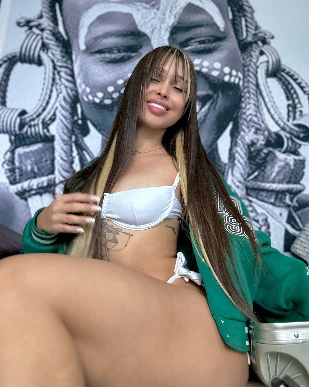 Sexynana111 Bisexual,F cup,Hazel,Eurasian,Men