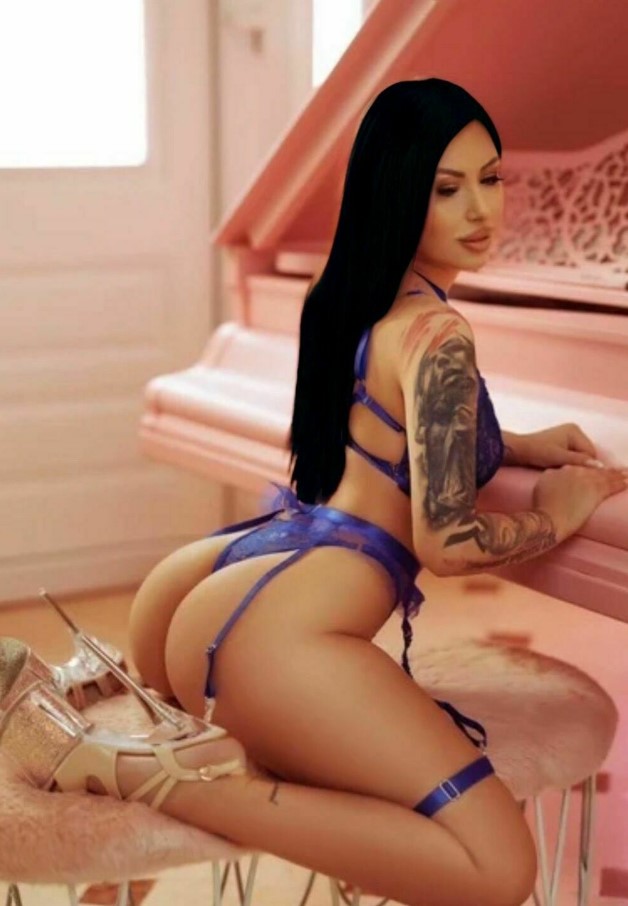 StellaSexyBabe1 Female,5'3 or under(160cm),Tall,B cup,71-75kg