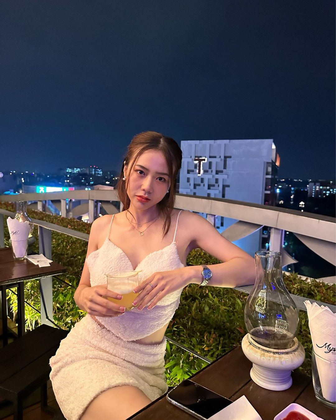 23PEGGY 5'3 or under(160cm),Bisexual,J cup,71-75kg,Groups/Paties